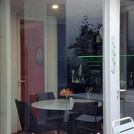 Patio De L'intendance 3*